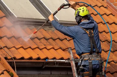 Démoussage et hydrofuge de toiture à Bermicourt