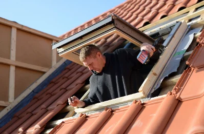 Pose de fenêtres de toit Velux à Bermicourt